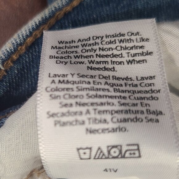 Sofia by Sofia Vergara Women's and Women's Plus Melisa Flare High Rise Jeans Sz - Picture 11 of 12